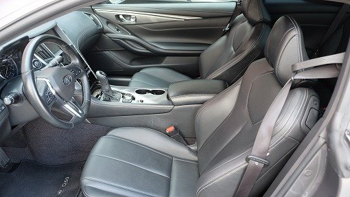 インフィニティ Q60