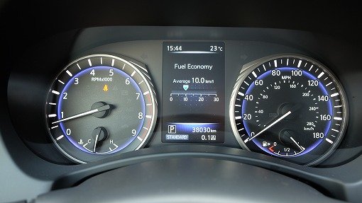 インフィニティ Q60