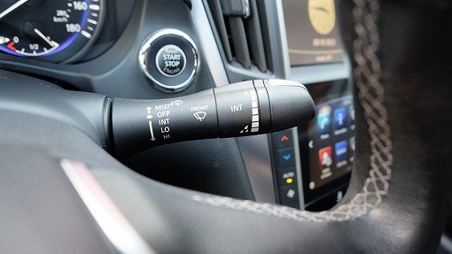 インフィニティ Q60