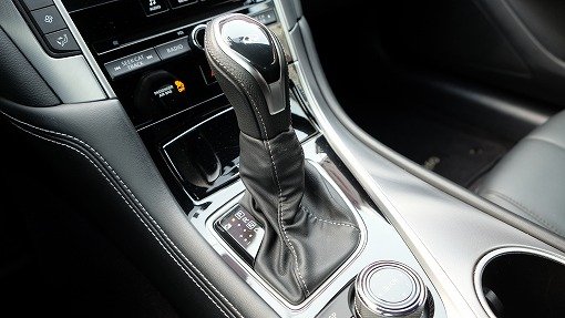 インフィニティ Q60