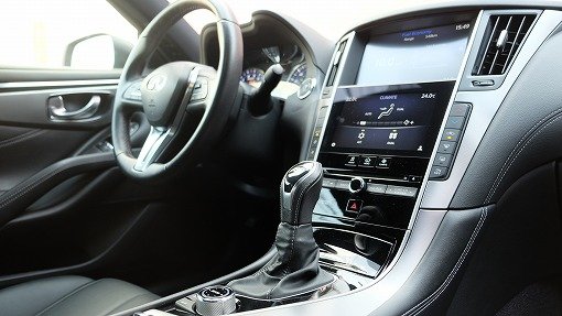 インフィニティ Q60