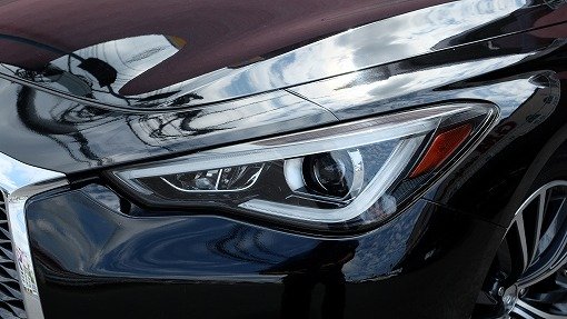 インフィニティ Q60 PREMIUM