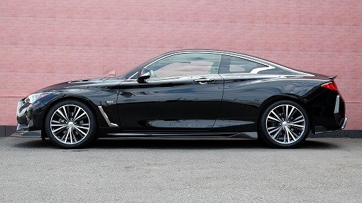 インフィニティ Q60 PREMIUM