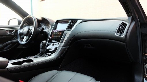 インフィニティ Q60 PREMIUM