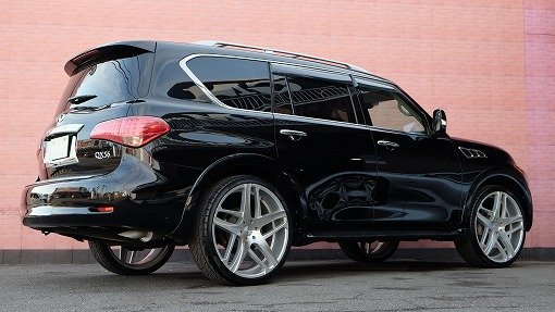 インフィニティ QX56