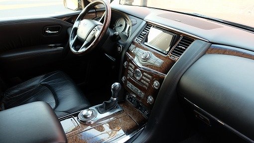 インフィニティ QX56