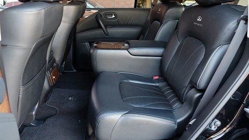 インフィニティ QX56
