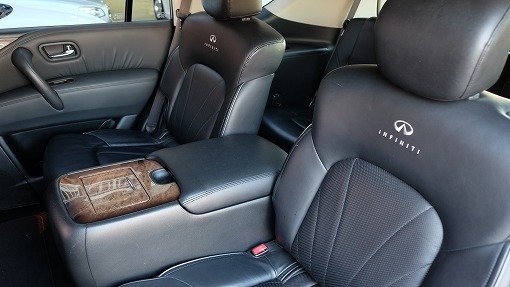 インフィニティ QX56