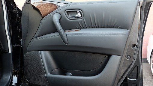 インフィニティ QX56