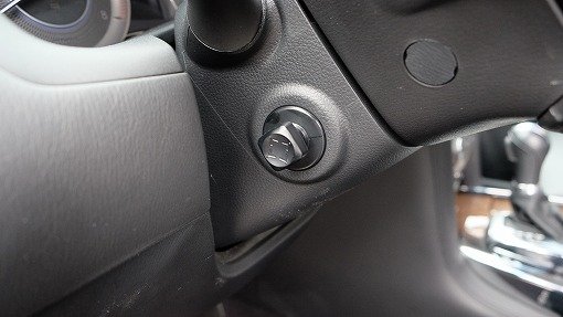 インフィニティ QX56 AWD