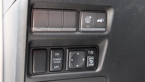 インフィニティ QX56 AWD