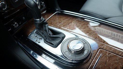 インフィニティ QX56 AWD