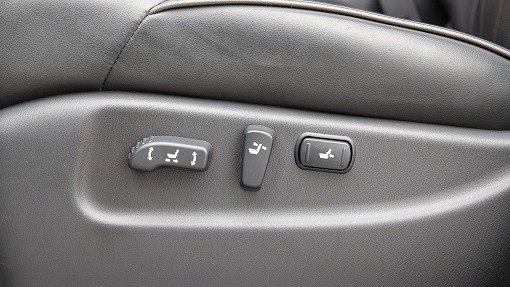 インフィニティ QX56 AWD