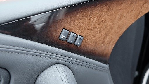 インフィニティ QX56 AWD