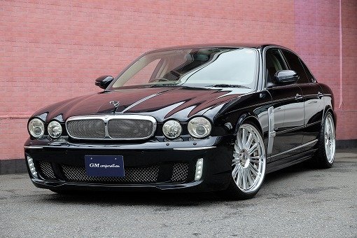 ジャガー XJ8 4.2 WALD BK BISON