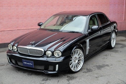ジャガー XJ8 4.2 WALD BK BISON
