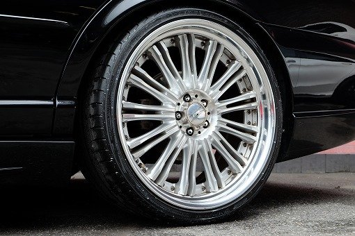 ジャガー XJ8 4.2 WALD BK BISON