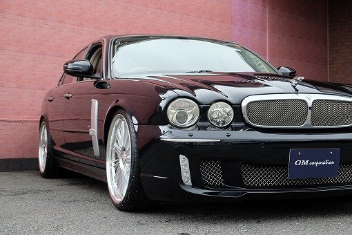 ジャガー XJ8 4.2 WALD BK BISON