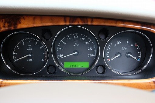 ジャガー XJ8 4.2 WALD BK BISON