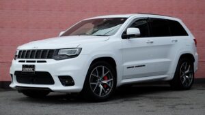 ジープ グランドチェロキー SRT-8