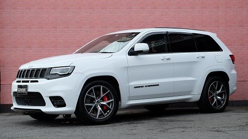 ジープ グランドチェロキー SRT-8