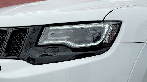 ジープ グランドチェロキー SRT-8