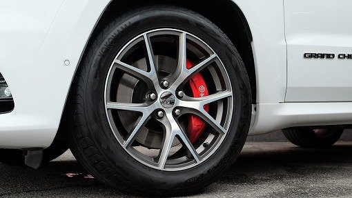 ジープ グランドチェロキー SRT-8