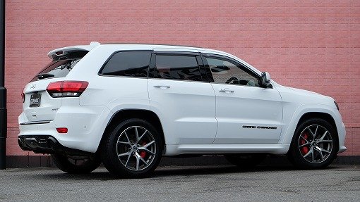 ジープ グランドチェロキー SRT-8