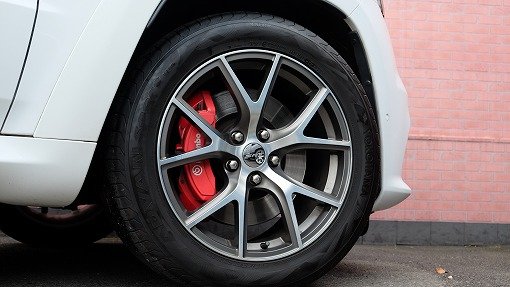 ジープ グランドチェロキー SRT-8