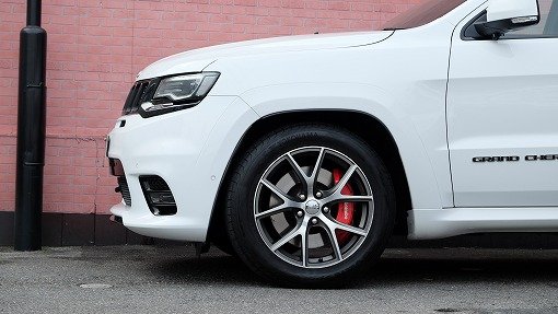 ジープ グランドチェロキー SRT-8