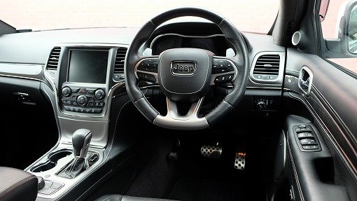 ジープ グランドチェロキー SRT-8