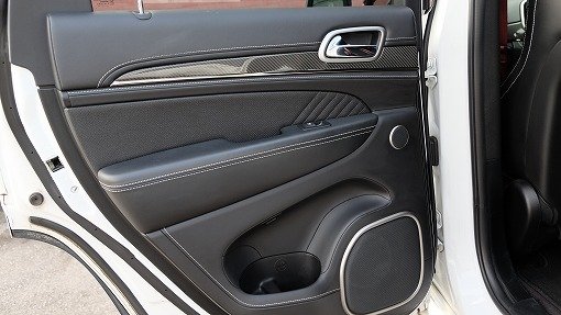 ジープ グランドチェロキー SRT-8