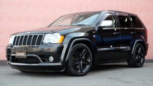 ジープ グランドチェロキー SRT8