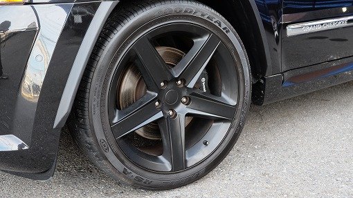 ジープ グランドチェロキー SRT8