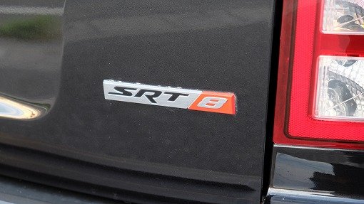 ジープ グランドチェロキー SRT8