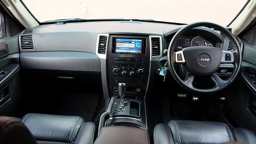 ジープ グランドチェロキー SRT8