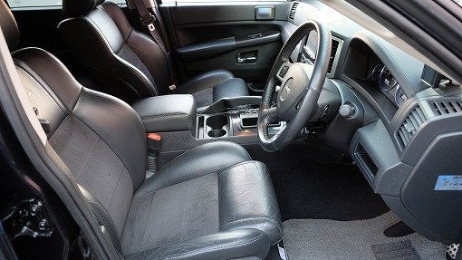 ジープ グランドチェロキー SRT8