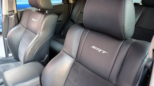 ジープ グランドチェロキー SRT8