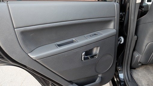 ジープ グランドチェロキー SRT8