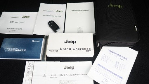 ジープ グランドチェロキー SRT8