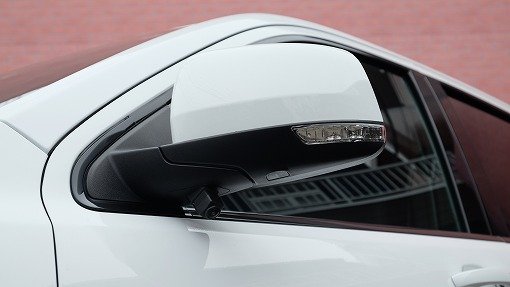 ジープ グランドチェロキー SRT8 ナイト