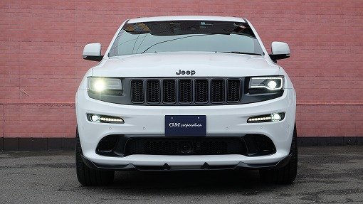 ジープ グランドチェロキー SRT8 ナイト