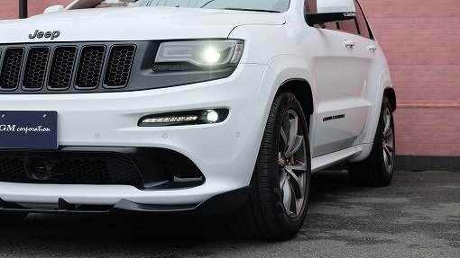 ジープ グランドチェロキー SRT8 ナイト