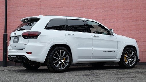 ジープ グランドチェロキー SRT8 ナイト
