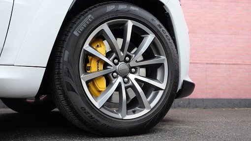 ジープ グランドチェロキー SRT8 ナイト
