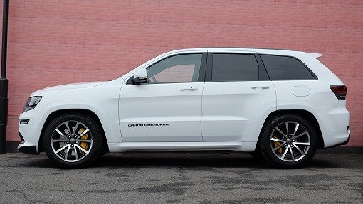 ジープ グランドチェロキー SRT8 ナイト