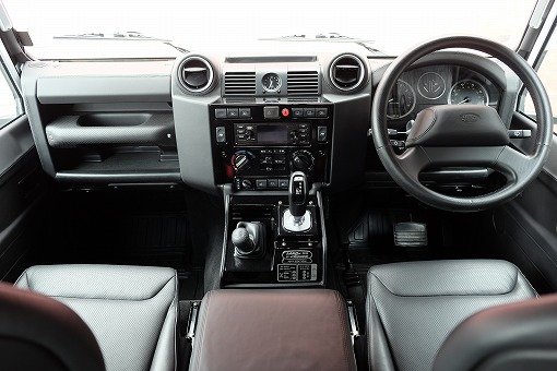 ランドローバー ディフェンダー ﾜｰｸｽV8