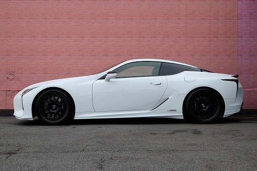 レクサス LC500h Lパッケージ