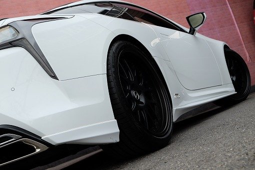 レクサス LC500h Lパッケージ
