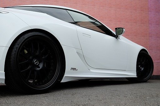 レクサス LC500h Lパッケージ